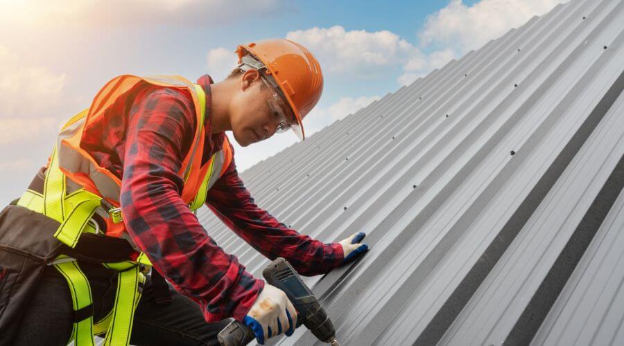 Professional Emergency Roof Repairs services in Hebron, IL